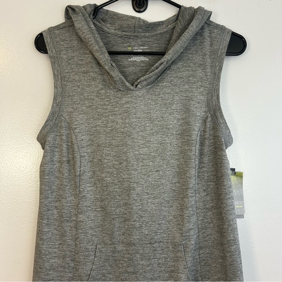 NWT Tek Gear Grey Sleeveless Hooded Shift Mini Dress Size Small - Picture 2 of 9